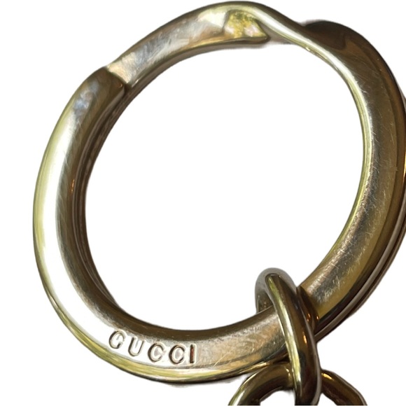 Gucci Interlocking Heart Keychain - Picture 9 of 11